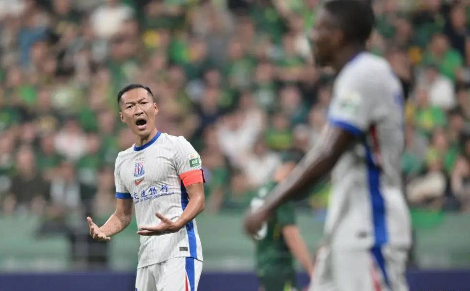 上海申花关键时刻回应争议;志在意甲名次提升;信心回归;纪律约束更严格(关键时刻显担当) 上海申花关键时刻回应争议;志在意甲名次提升;信心回归;纪律约束更严格(关键时刻显担当)