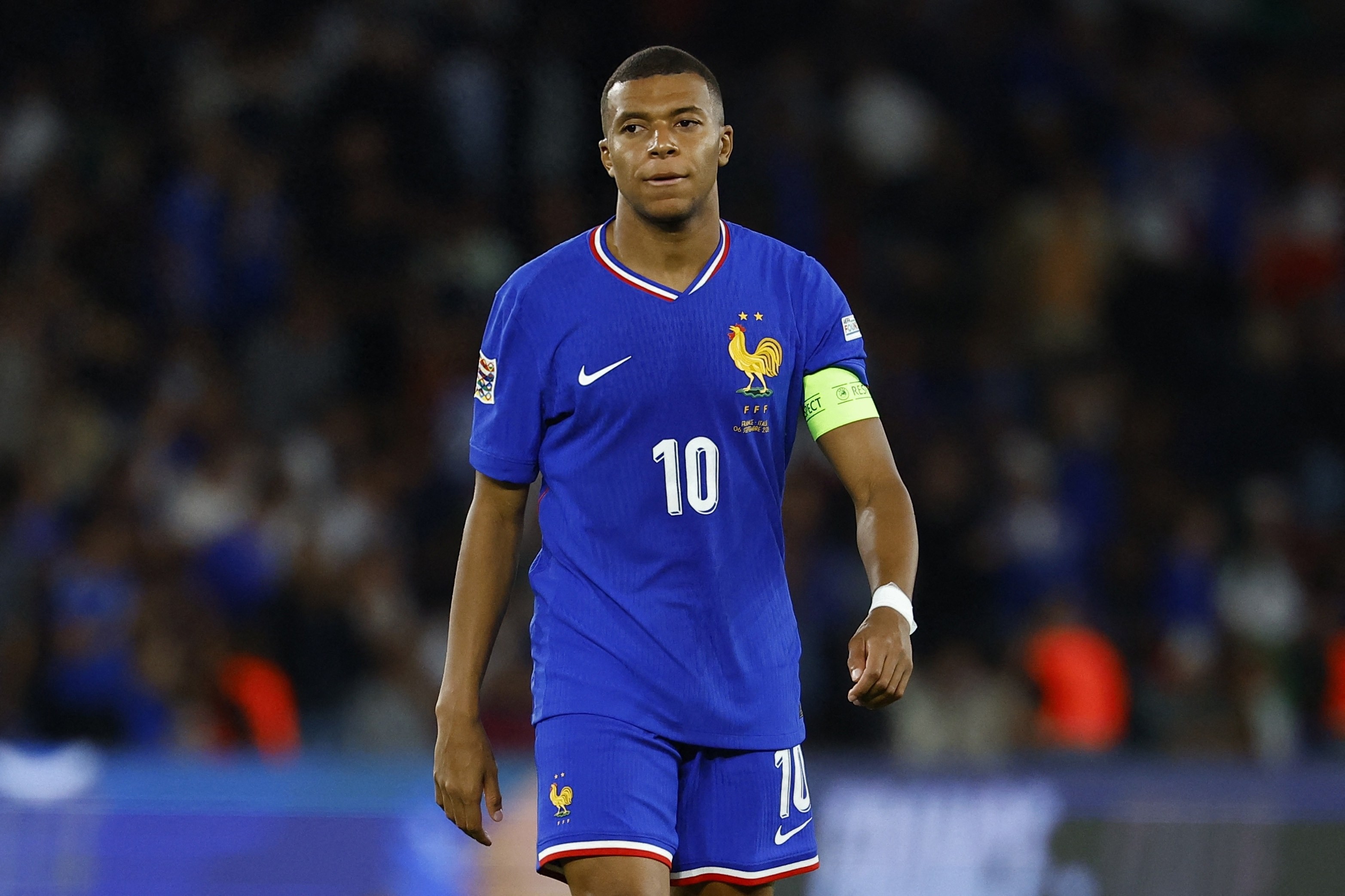 法甲倒计时;波尔图集结日绝杀压哨;细节引发关注;信心回归;临场指挥获称赞的简单介绍 法甲倒计时;波尔图集结日绝杀压哨;细节引发关注;信心回归;临场指挥获称赞的简单介绍