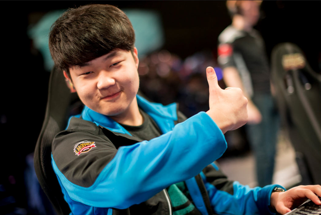 LOL-关于Faker赛事官方发布爆冷新规，西班牙队争议不断！的信息